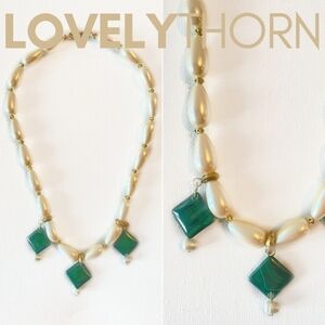 VANESSA MOONEY // faux/fresh water pearls diamond shaped emerald agate necklace